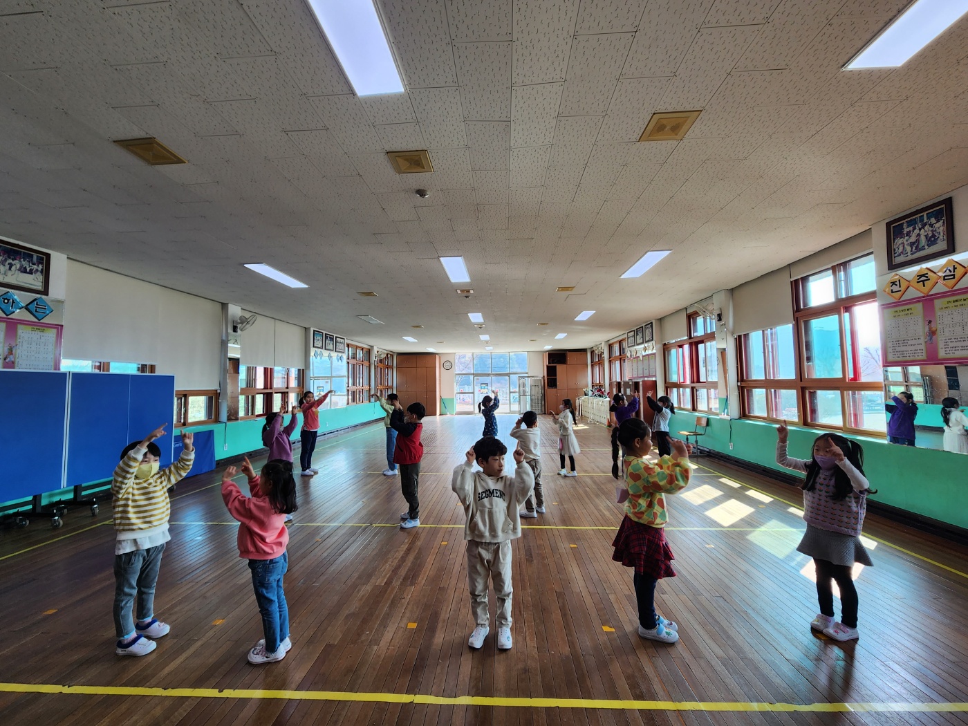 0306 방송댄스 수업사진2.jpg