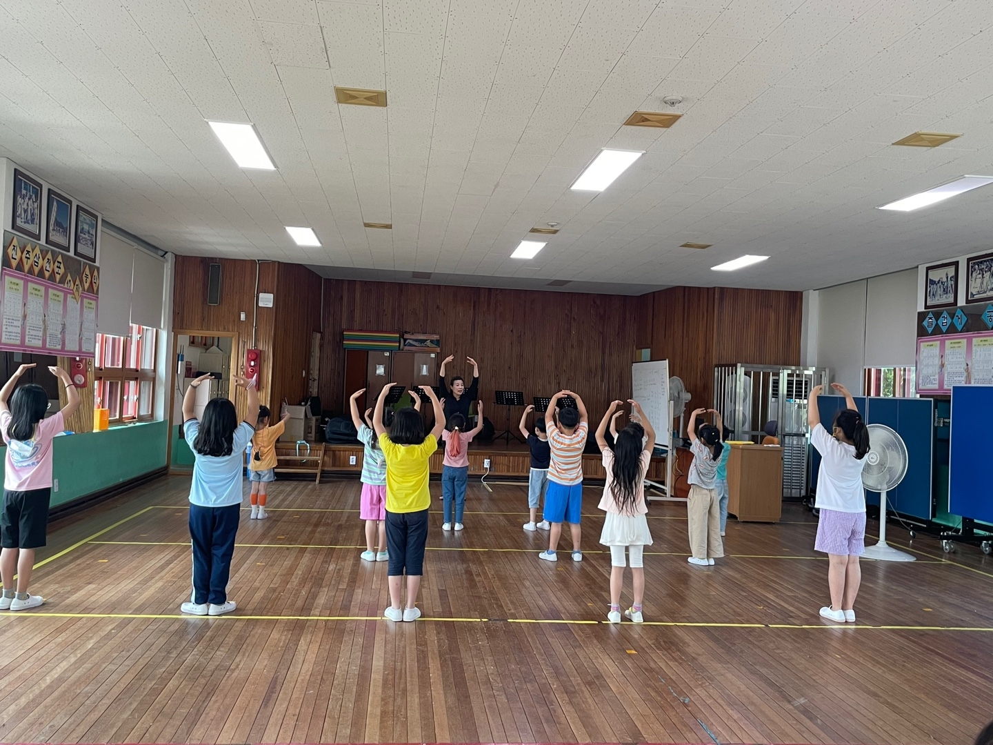 0619 방송댄스 공개1.jpg